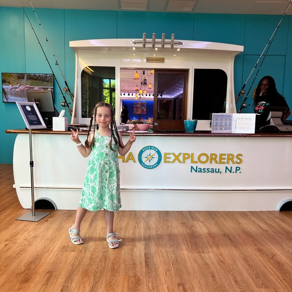 Lilly Pulitzer - Girls Green Tropical Dress with Pockets - - Picture 2 of 4